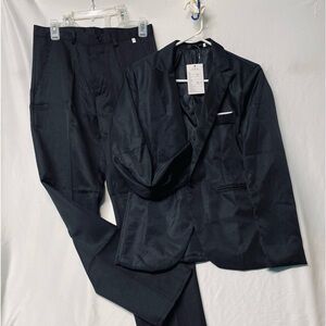 Yourh size large unbranded, black suit jacket and pants light weight